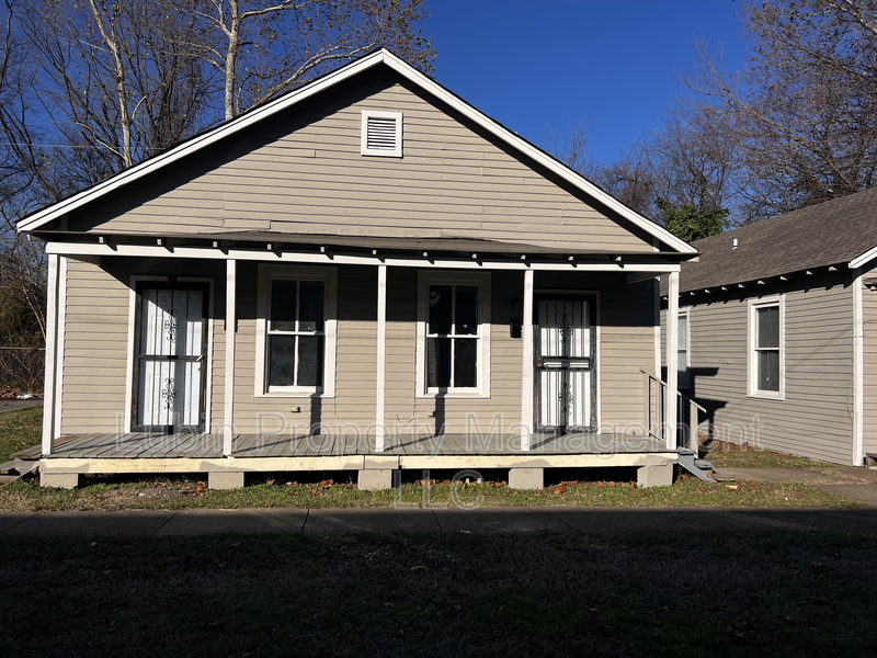 Memphis Condo: 327 Lema Pl