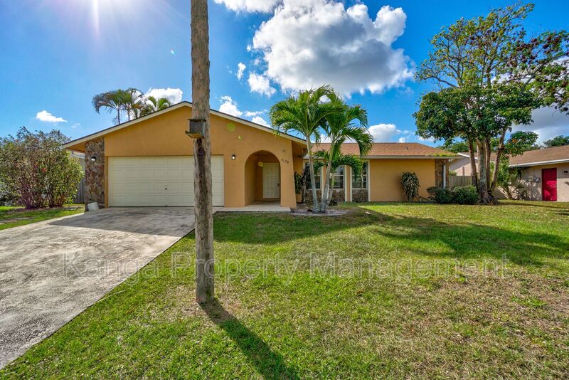 Palm Beach Gardens House: 4128 Chestnut Ave