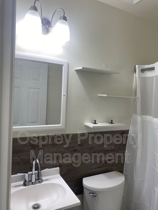 Cozy 1 Bedroom Condo in the heart of Downtown Portsmouth - Photo 15