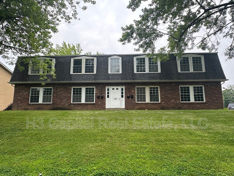 Belleville Condo: 100 Gettysburg