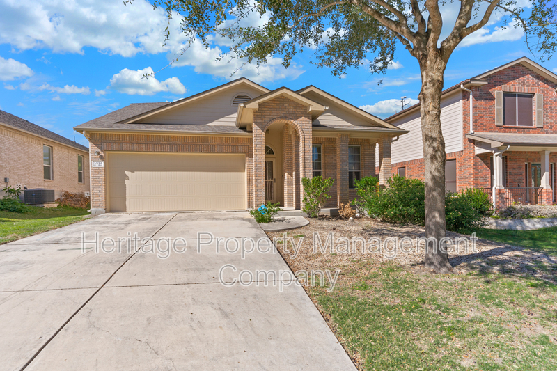 Schertz House: 2725 Sterling Way