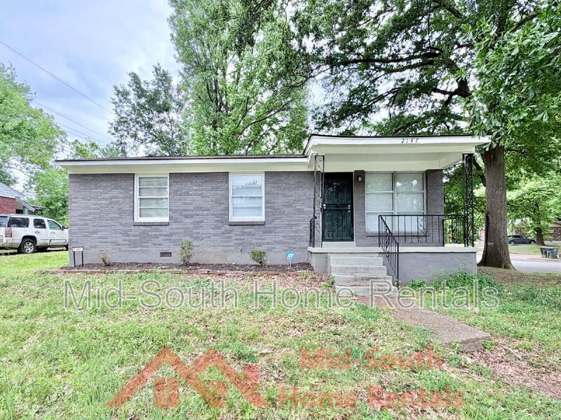 Memphis House: 2147 Pamela Dr