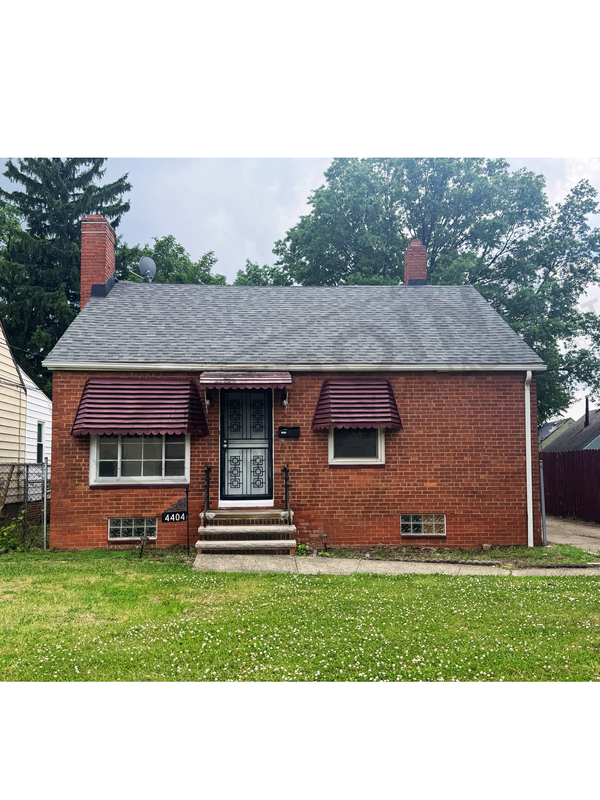 Cleveland House: 4404 East 175th Street