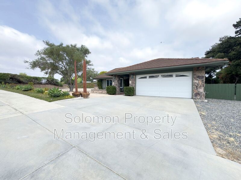 Oceanside House: 2701 Fire Mountain Drive