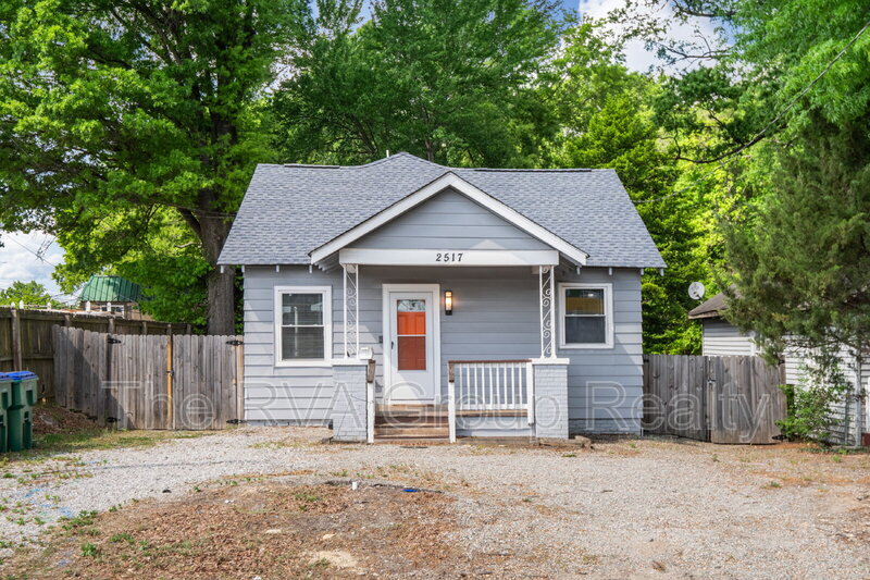 Richmond House: 2517 Haden Avenue