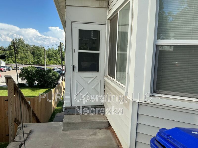 Missouri Valley Condo: 810 E Erie St