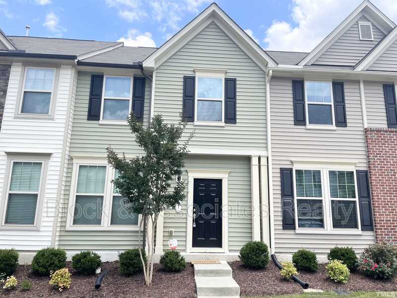 Request a Viewing for 117 Holly Berry Lane Tenant Turner