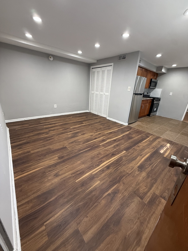 Philadelphia Condo: 4132 Longshore Avenue - 1