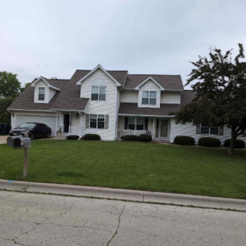 Green Bay Condo: 1762-1764 Barlament Drive - 1762
