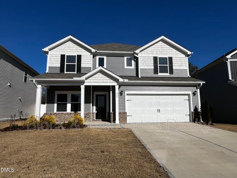 Wendell House: 937 Avonmore Dr