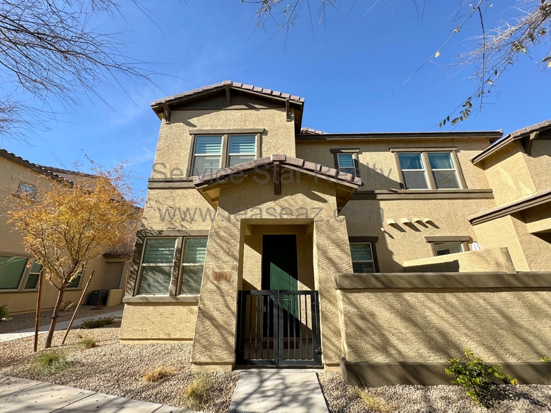 Goodyear Townhome: 14870 W Encanto Blvd