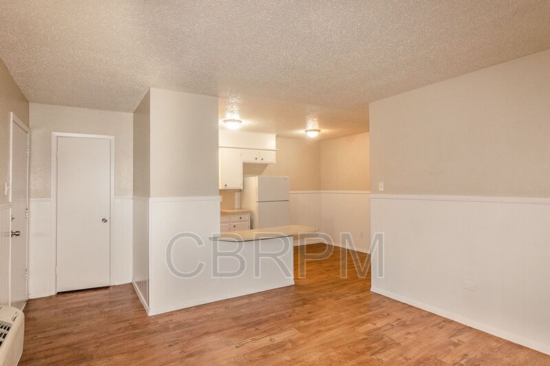 Request a Viewing for 1318 53rd Street, Unit C - Tenant Turner