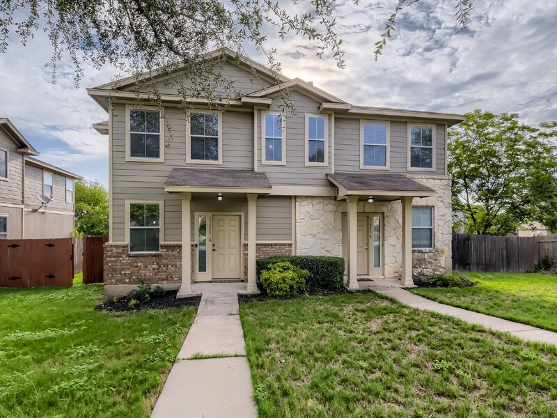 Pflugerville Condo: 13913 Harris Ridge Blvd
