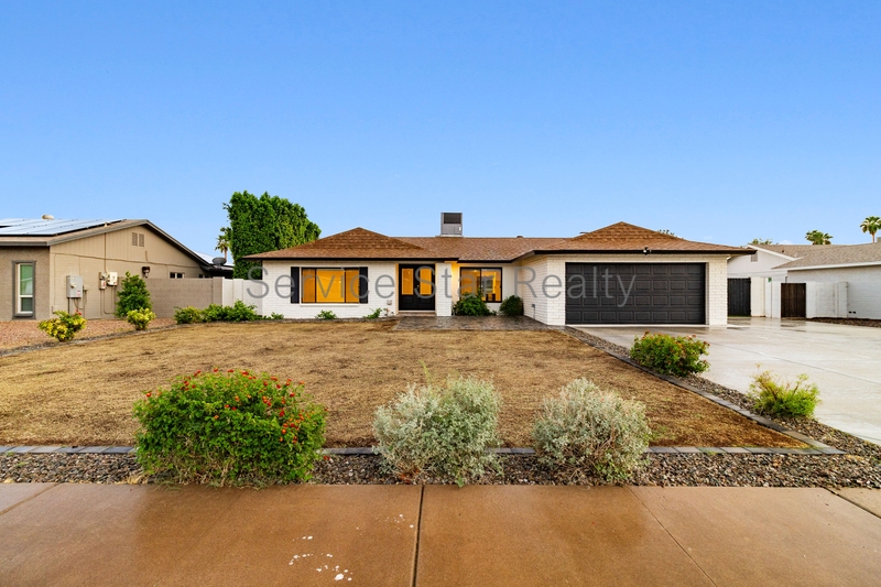 Scottsdale House: 4837 E Acoma Dr