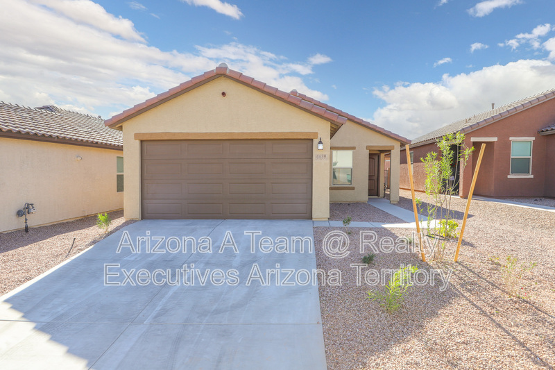 Tucson House: 4639 South Brandywine Drive