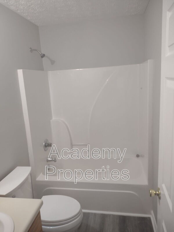 College Park House: 2039 Faith Cove