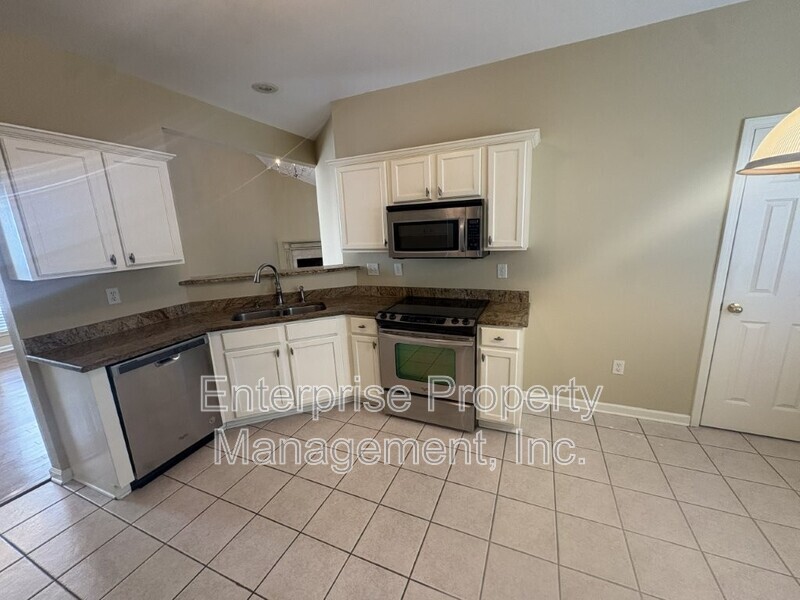 Photo 4 of 7476 Bakers Glenn Ln