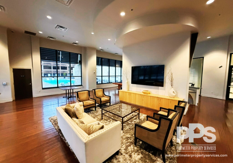 Atlanta House: 3040 Peachtree Road NE