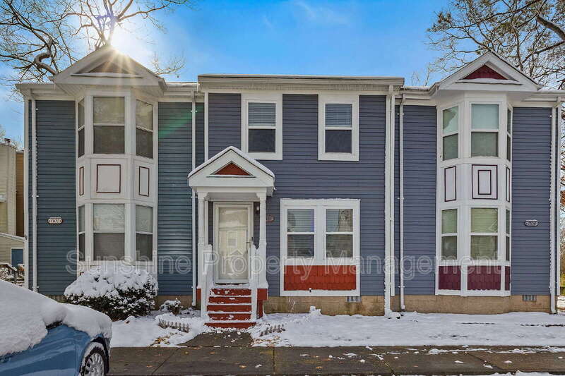 Newport News Townhome: 1102 Palmerton Drive