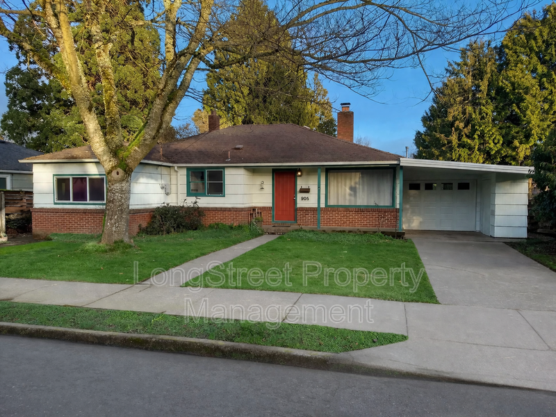 Corvallis House: 905 NW 33rd Street