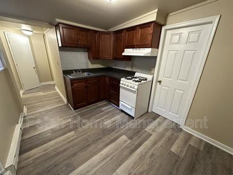Lancaster House: 25 Conestoga Street