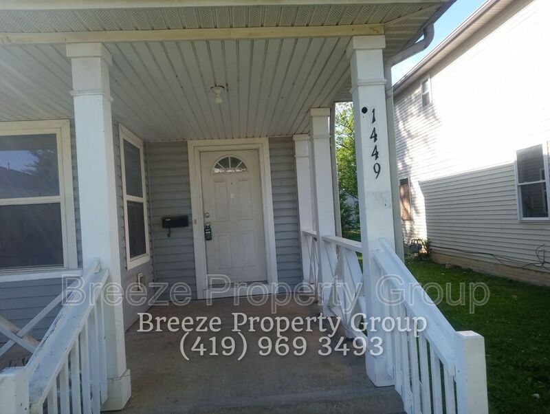 Toledo House: 1449 N. Huron St