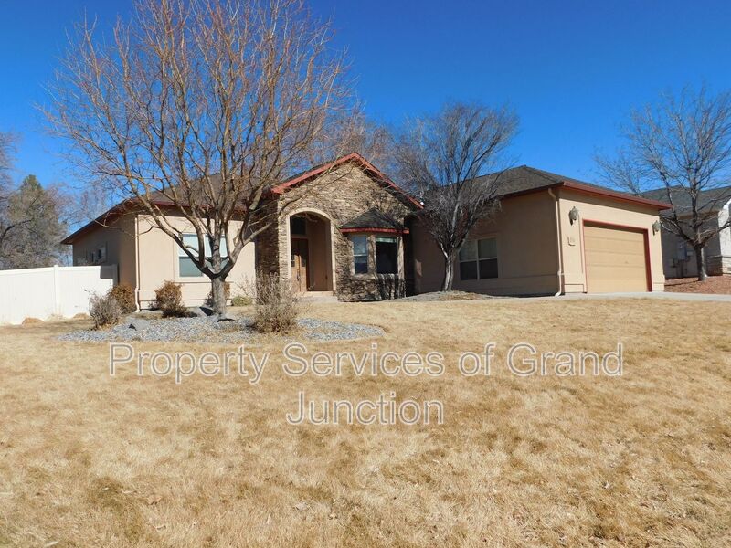 Grand Junction House: 2618 Foxglove Court