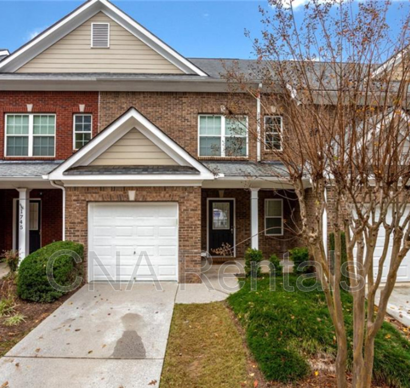 Kennesaw Townhome: 1747 Oakbrook Ln