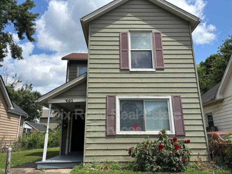 Middletown House: 405 Moore Street