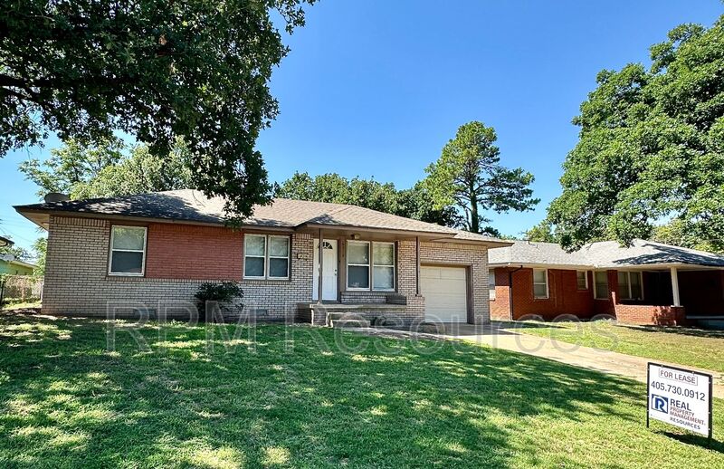 Bethany House: 6716 NW 29th St