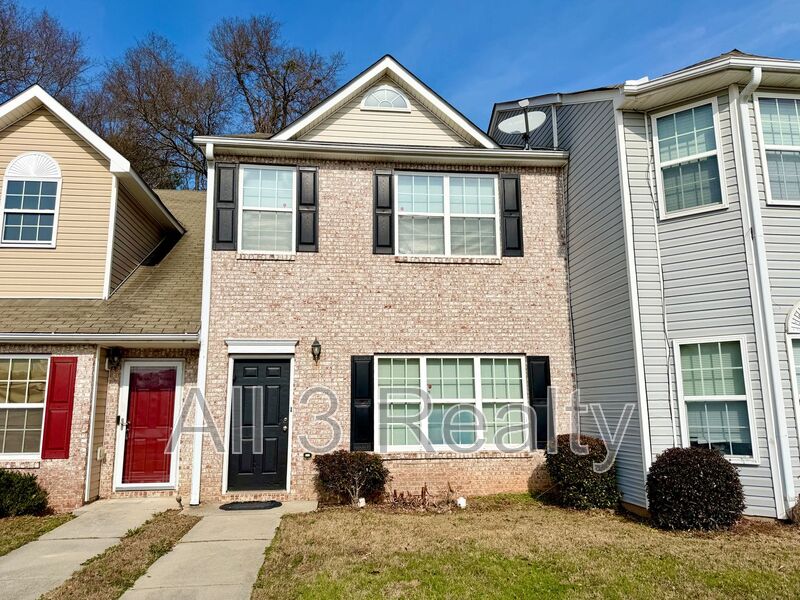 Union City Condo: 8330 Oakley Circle