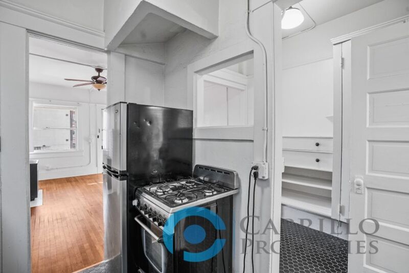 San Diego House: 2261 4th Avenue