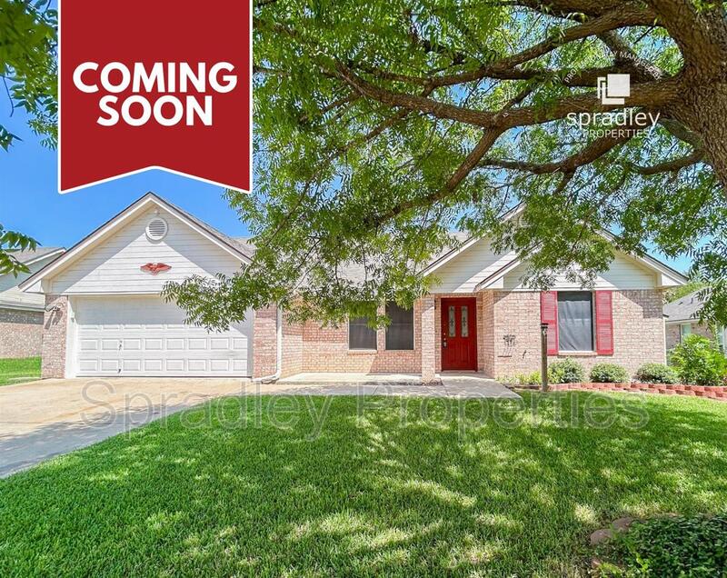 Temple House: 8812 Laurel Ridge