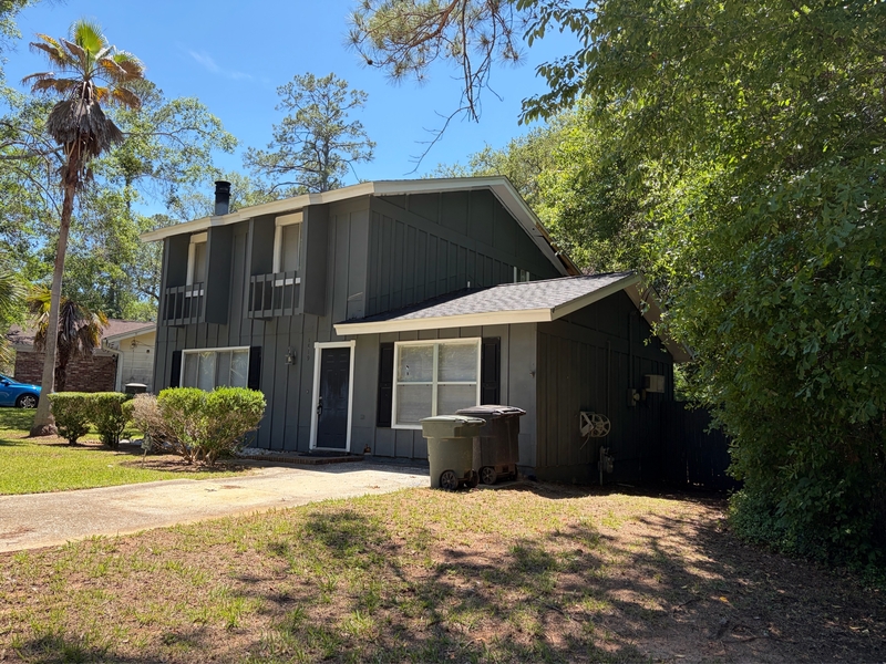 Tallahassee House: 1819 Salmon Drive