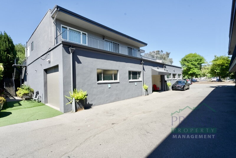 San Rafael Condo: 615 B St