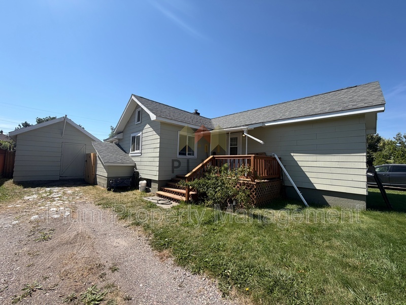 Missoula House: 1919 South 9th Street West