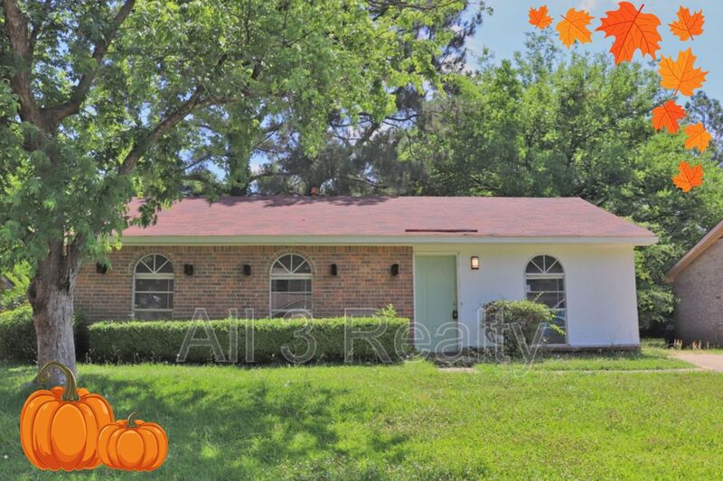 Montgomery House: 4446 Wimbledon Road