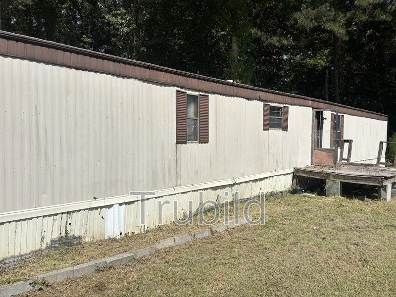 Sumter House: 13B Somerset Drive