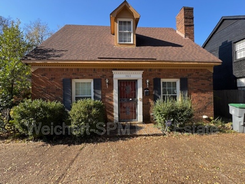 Memphis House: 363 South Fenwick Road