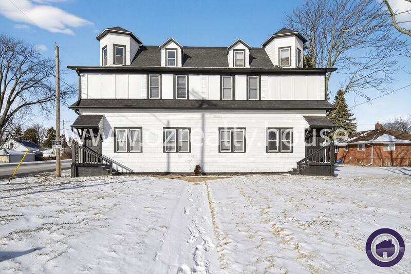 Toledo House: 2803 131st st.