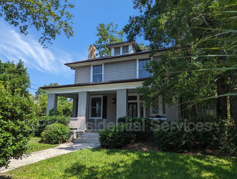 Wilmington House: 1701 Princess St