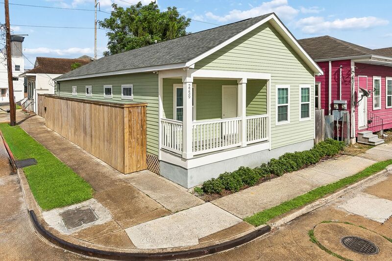 New Orleans House: 2239 Saint Andrew Street