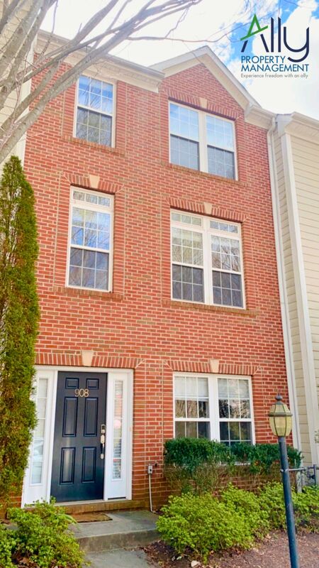 Charlottesville Condo: 908 Rainier Road - 1