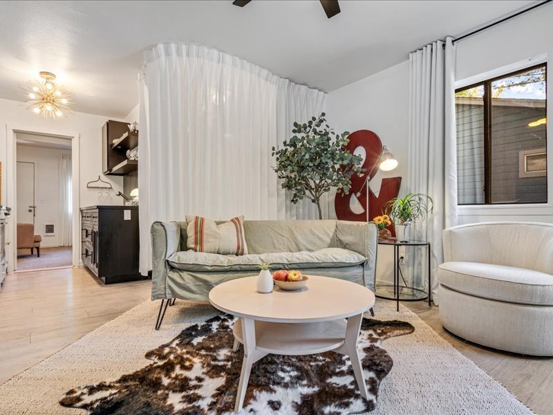 Guerneville Condo: 14975 River Road