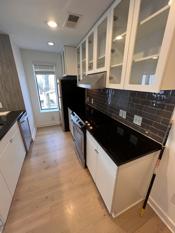 Richmond Condo: 418 n 25th st