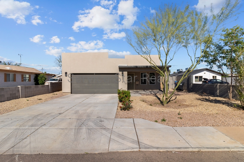 Phoenix House: 2312 E Garfield St