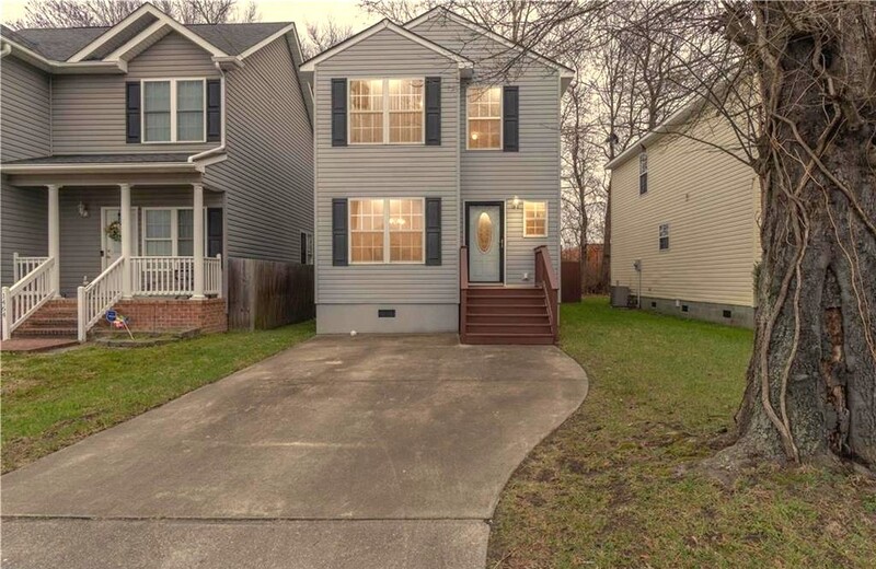 Chesapeake House: 1466 Oliver