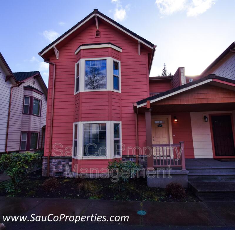 Forest Grove Condo: 2025 Elm Street