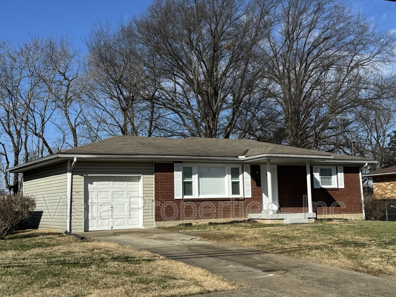 Louisville House: 3428 Fern Lea Road