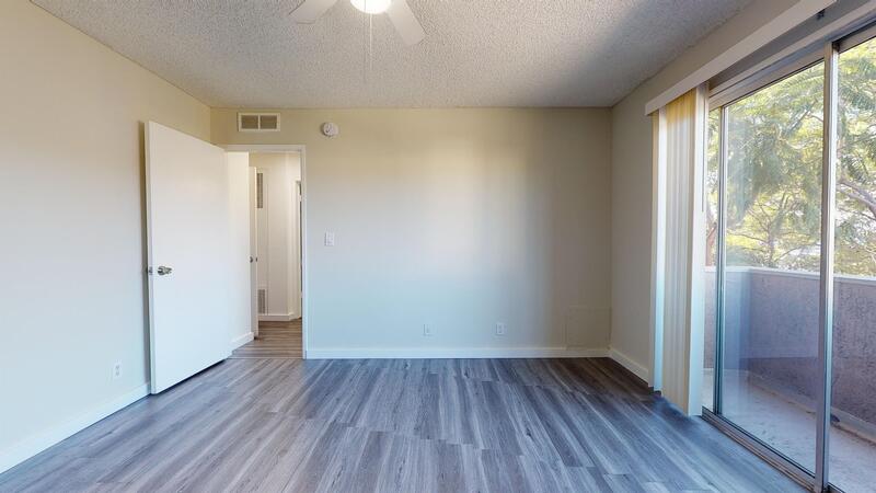 Los Angeles Condo: 400 N Serrano Ave - 101